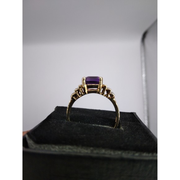 10kt Gold Amethyst ring - Picture 5 of 10